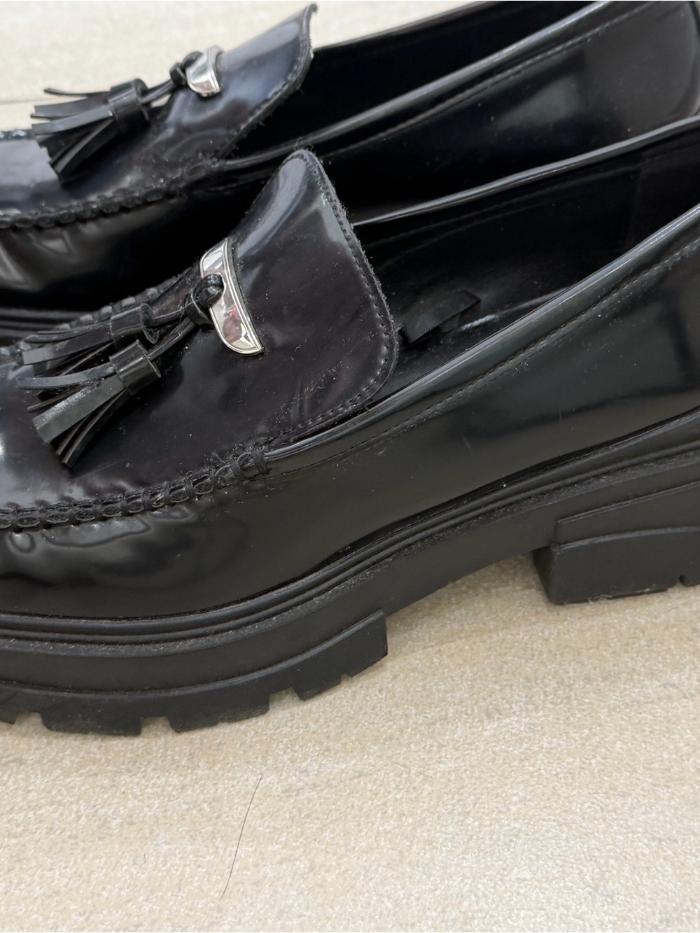 Zara Black Patent Tassel Lug Sole Loafers - Picture 3 of 6